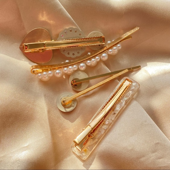 💕Last one Hair Accessory Pearls Golden Stone Hair Clip - Picture 8 of 8